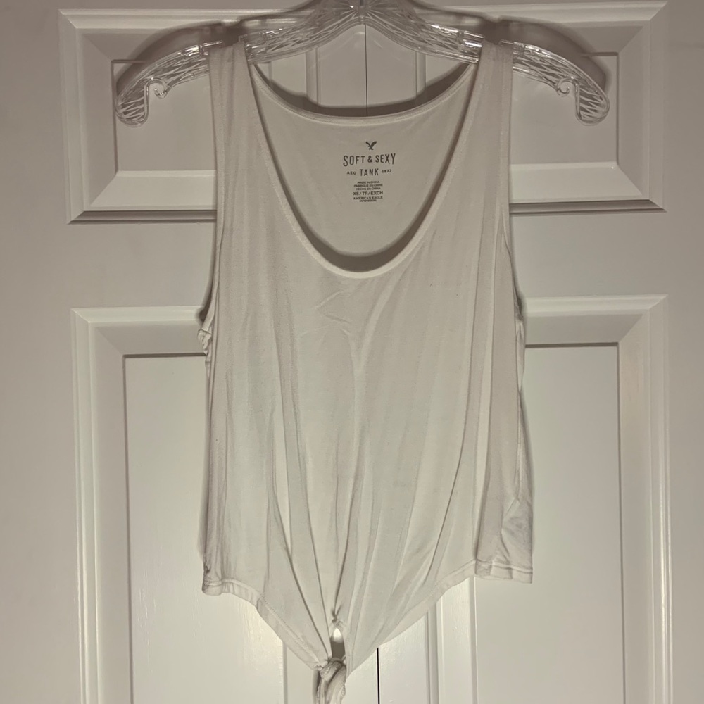 American Eagle Cropped Tie Front Tank